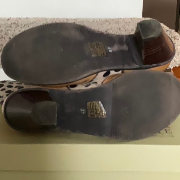 Stylish L’Artiste Perignon Boots - Picture 4 of 6